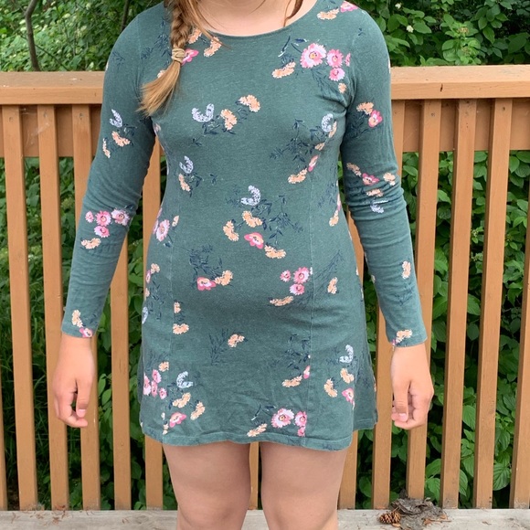 Green flowery girls XL dress from dex - Picture 1 of 3